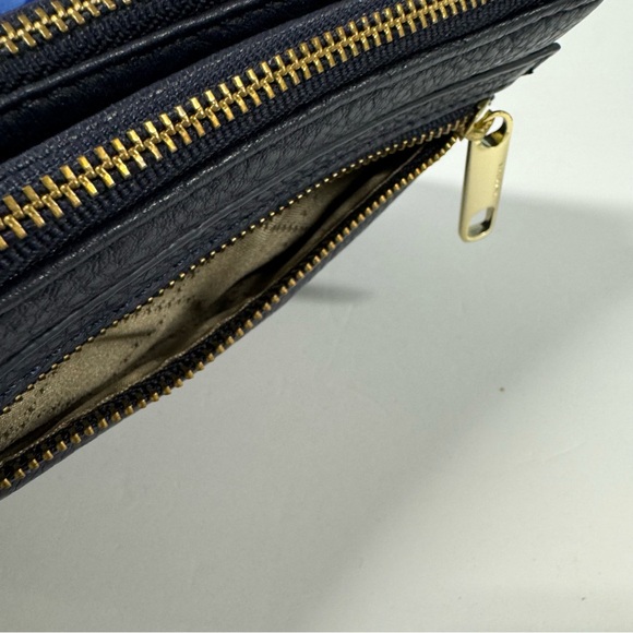 SALE NEW DOUBLE ZIP WRISTLET WALLET - Picture 7 of 10